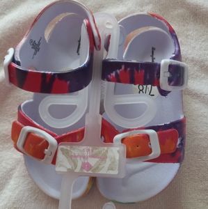 TOMMY BAHAMA TIE DYE SANDALS. GIRLS SIZE 7/8.
